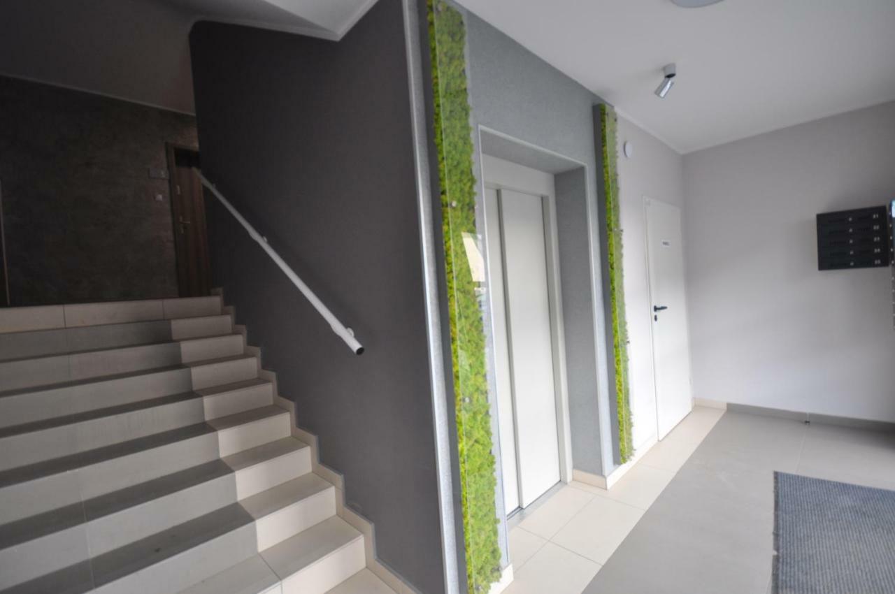 Apartament Zlota Lacza Zielona Góra Exterior foto